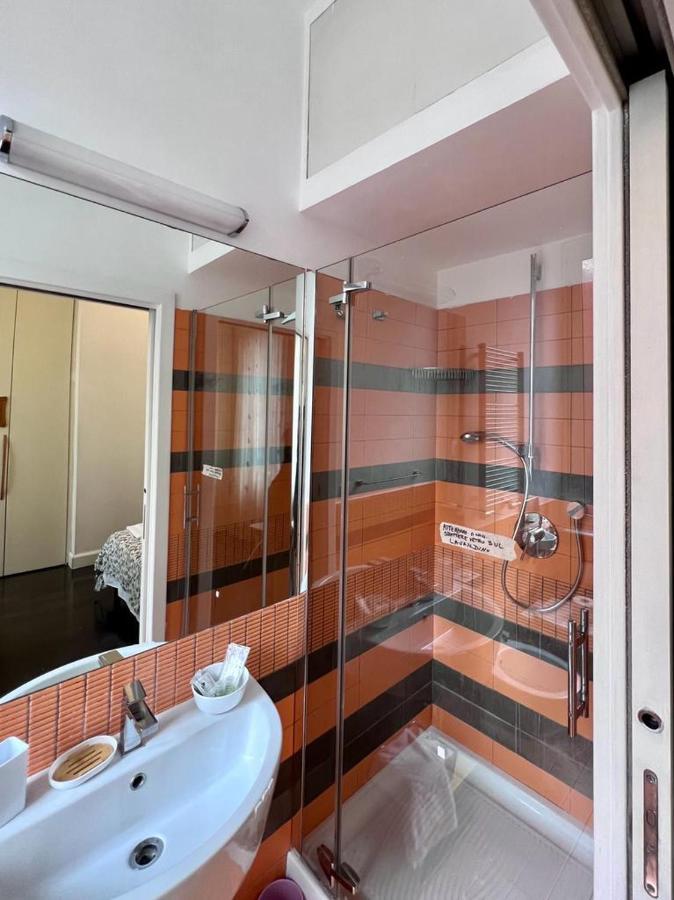 B&B Azuni Home Rome Buitenkant foto