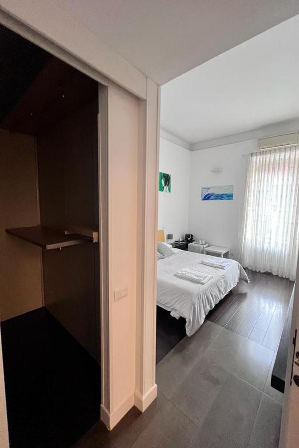 B&B Azuni Home Rome Buitenkant foto